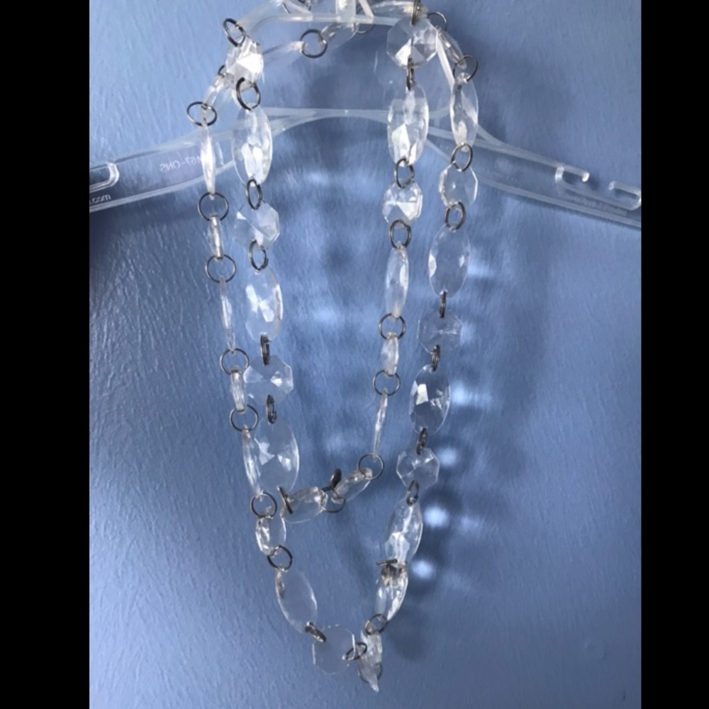 💙CLEAR BEADED LAYERED NECKLACE